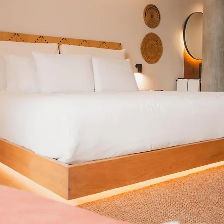 Topa House